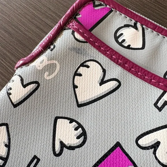 Coach Poppy Hearts Vertical Phone Wristlet Pink Gray 2011 - Picture 9 of 14